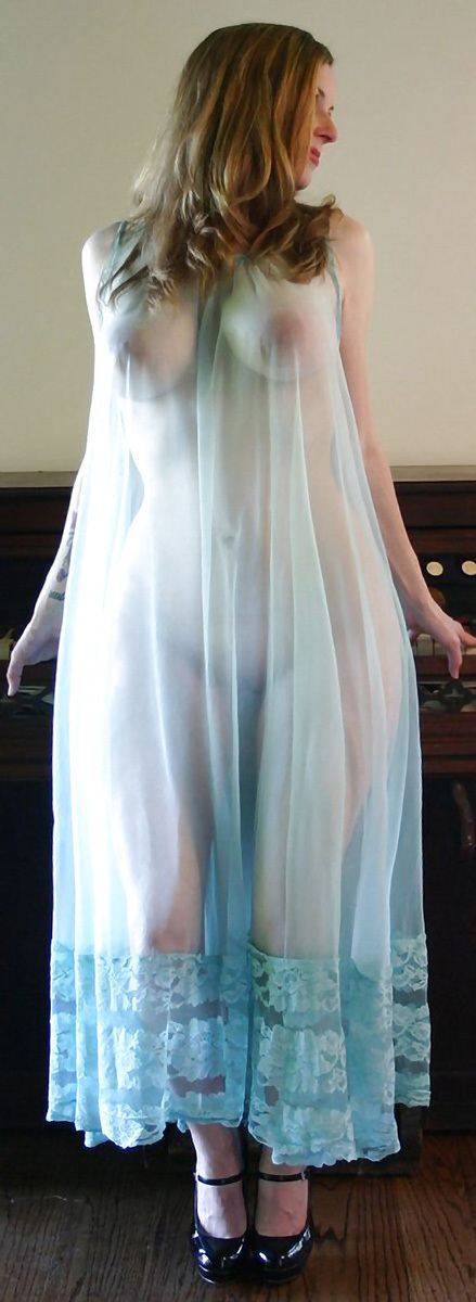 Novērtējiet manu naktskreklu